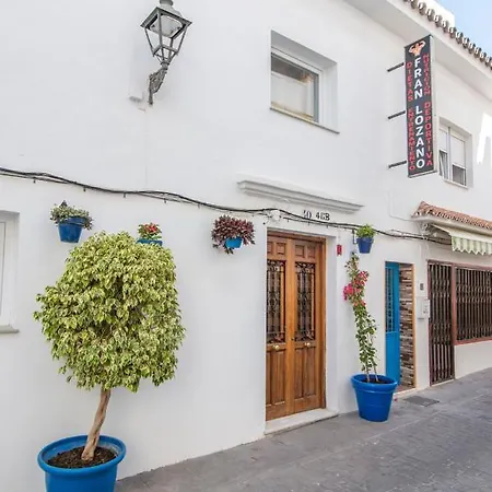 公寓 Halo - Charming Modern Townhouse Close To The *